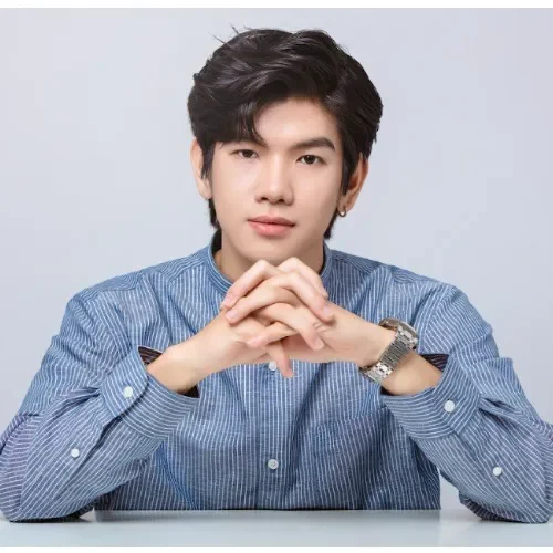 Con vợ chạy grab mà chơi cờ bạc ác đạn